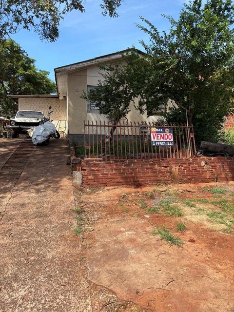 Casa à venda em Maringá, Conjunto Residencial Ney Braga, com 3 quartos, com 43.2 m²