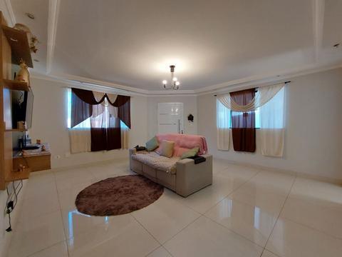 Casa à venda em Maringá, Parque Avenida, com 3 quartos, com 131 m²