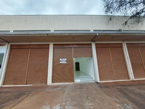 Sala para alugar em Maringá, Jardim Alamar, com 45 m²